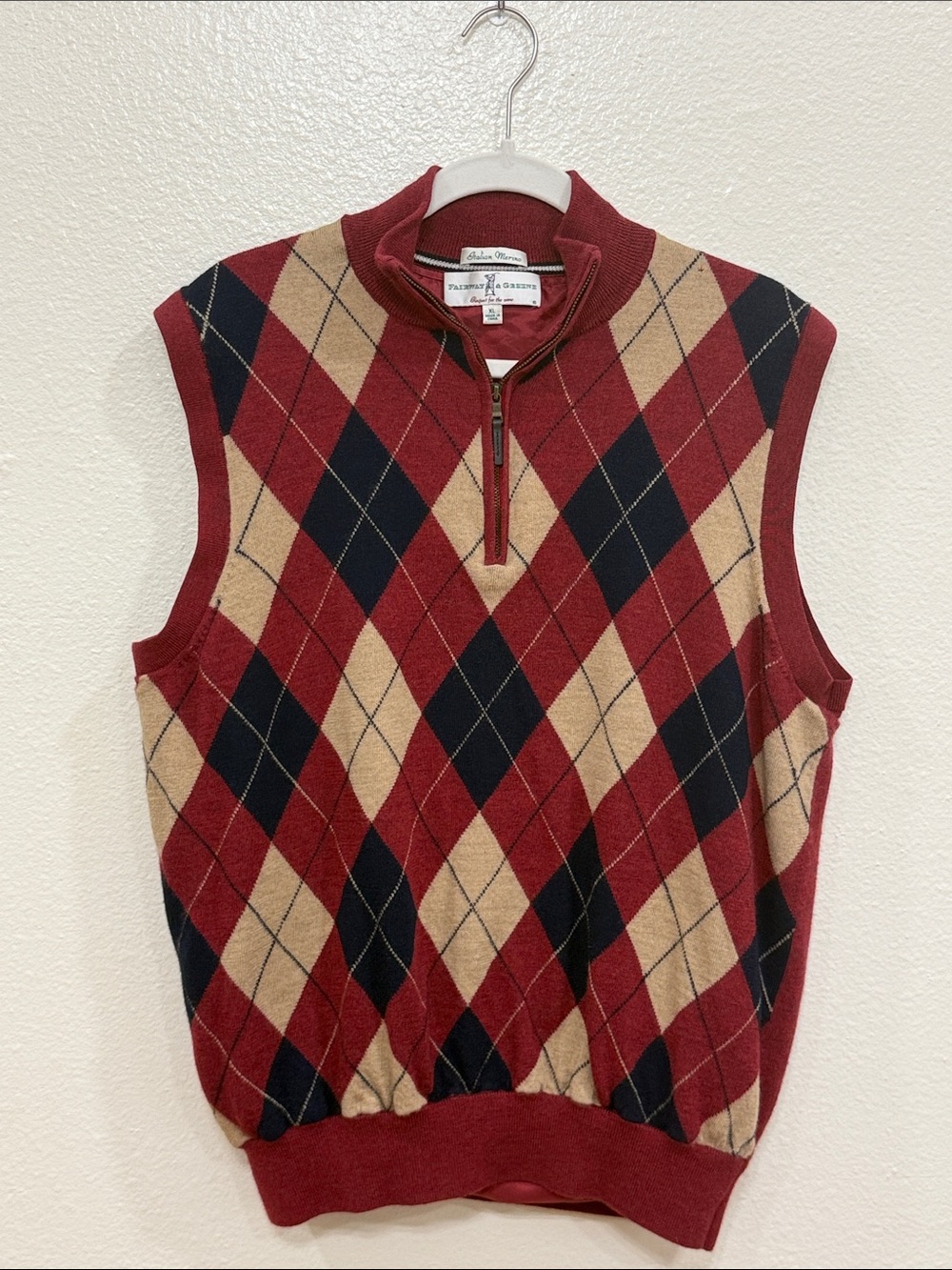 Fairway & Green Golf Men’s Maroon Argyle Half-Zip Sweater Vest Size XL Academia